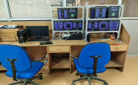 Networking Lab photograph 1